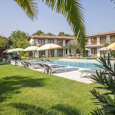 Residence Molino - Holiday Apartments Manerba del Garda Exteriör bild