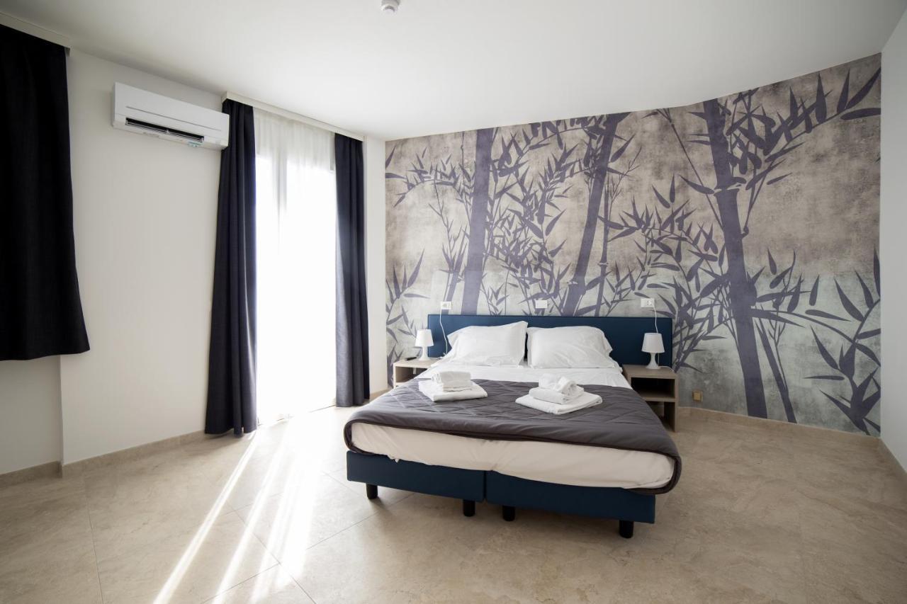 Residence Molino - Holiday Apartments Manerba del Garda Exteriör bild