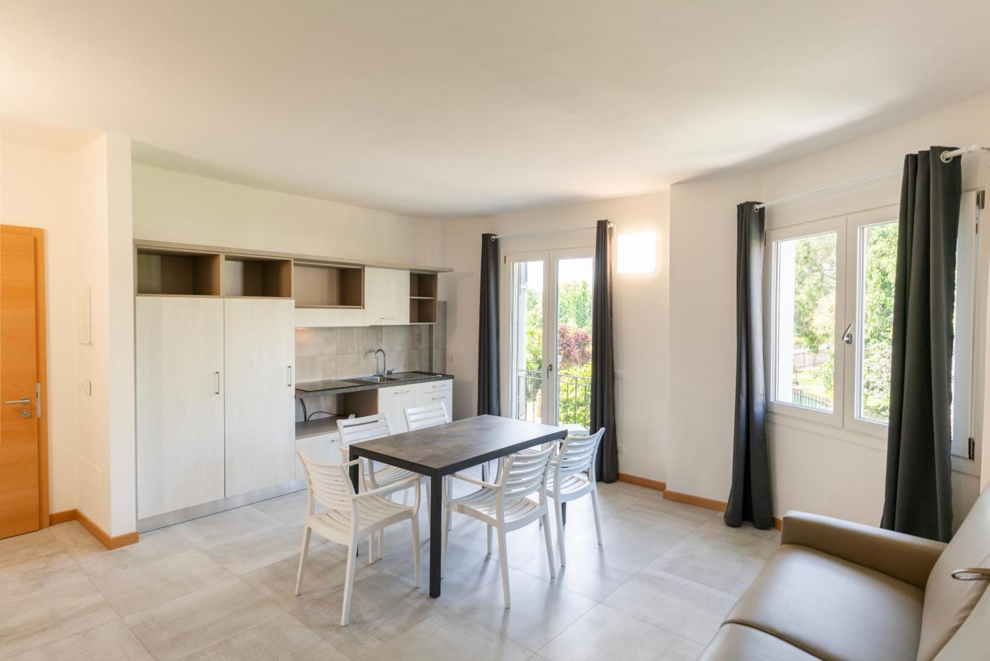 Residence Molino - Holiday Apartments Manerba del Garda Exteriör bild